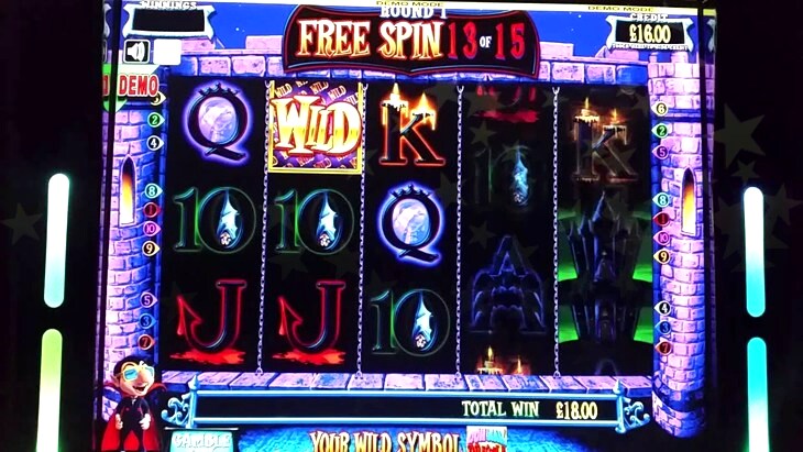 Ooh Aah Dracula Slot Machine